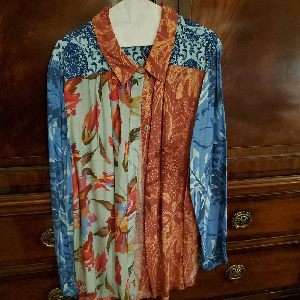 Soft Surrounding blouse